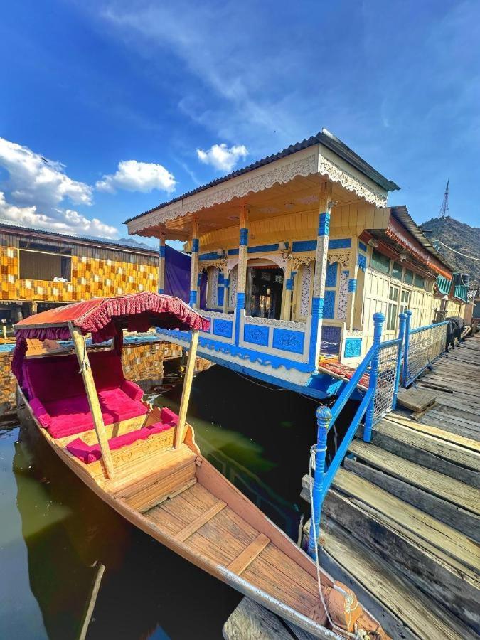 Lalarukh Group Of Houseboats Hotel Srinagar  Exterior photo